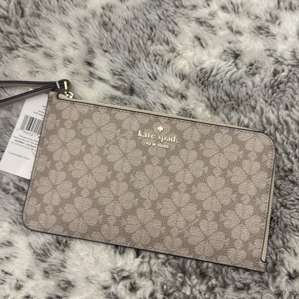Kate spade wristlet